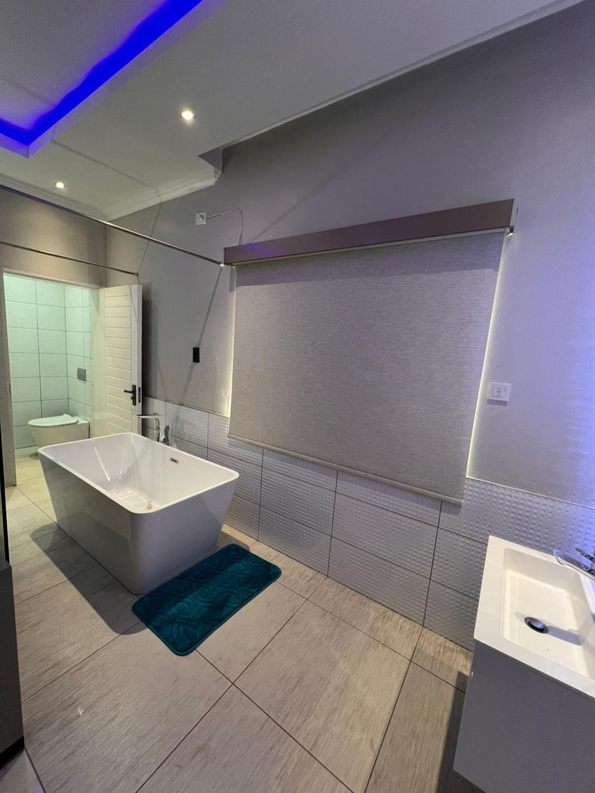 Guest house Louisville Guest Bedfordview Johannesburg