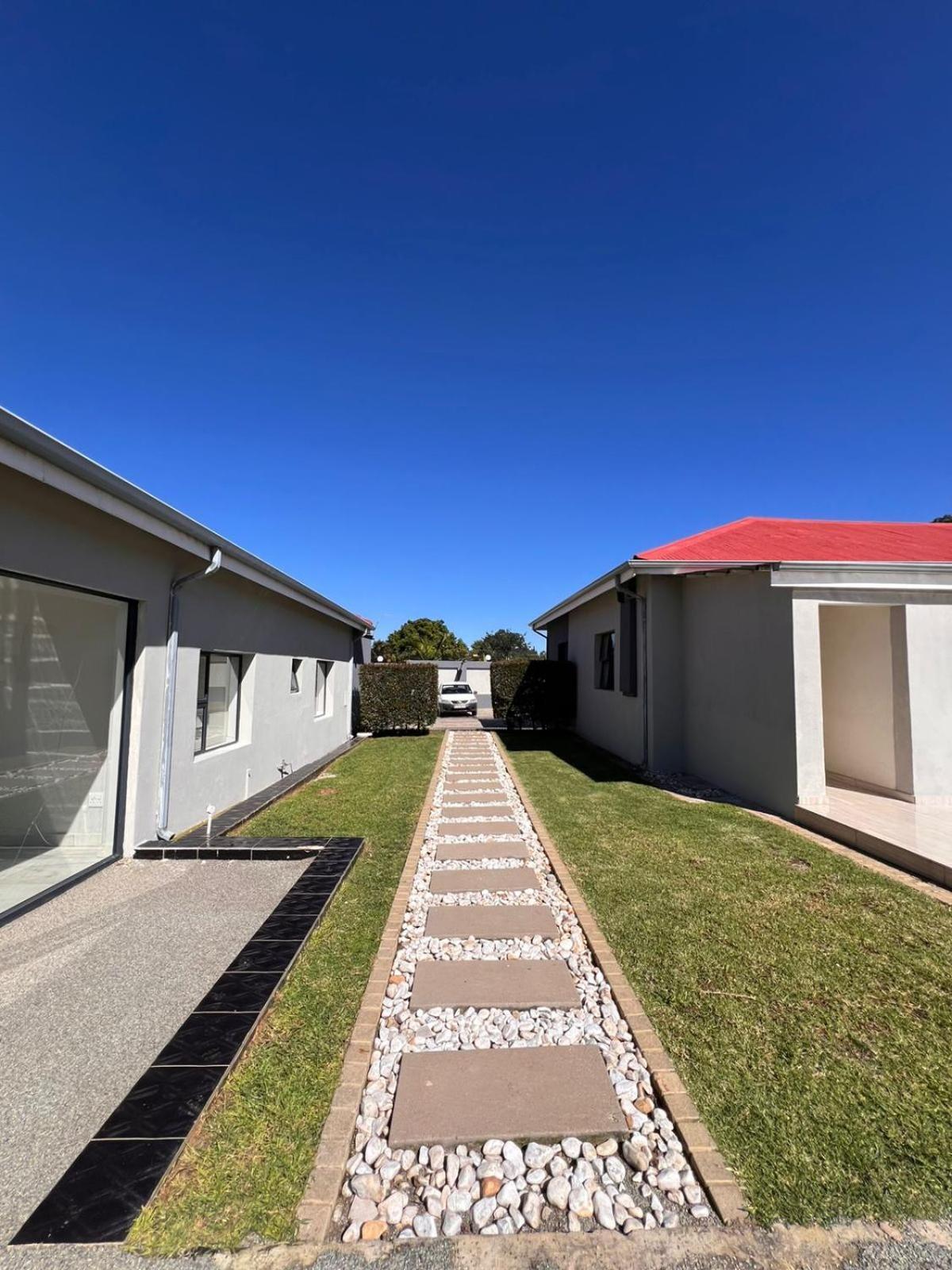 Louisville Guest Bedfordview Guest house Johannesburg