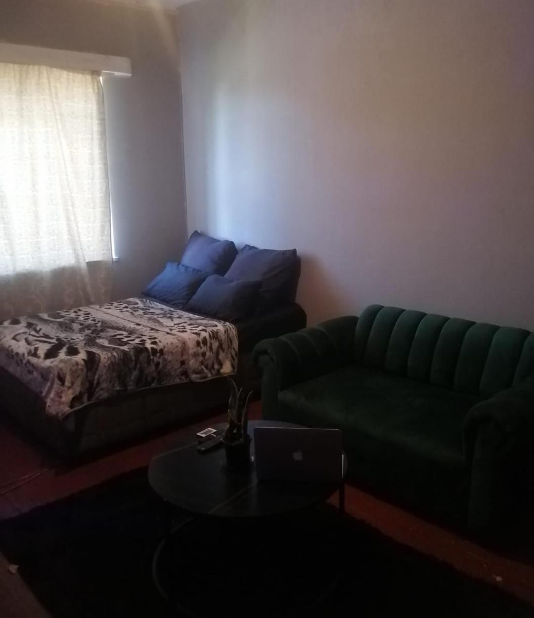 Fancy Private In Yeoville Johannesburg