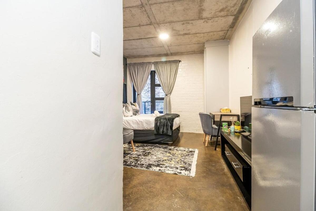Apartamento Cosy 103 Building In Maboneng, With Free Wifi *