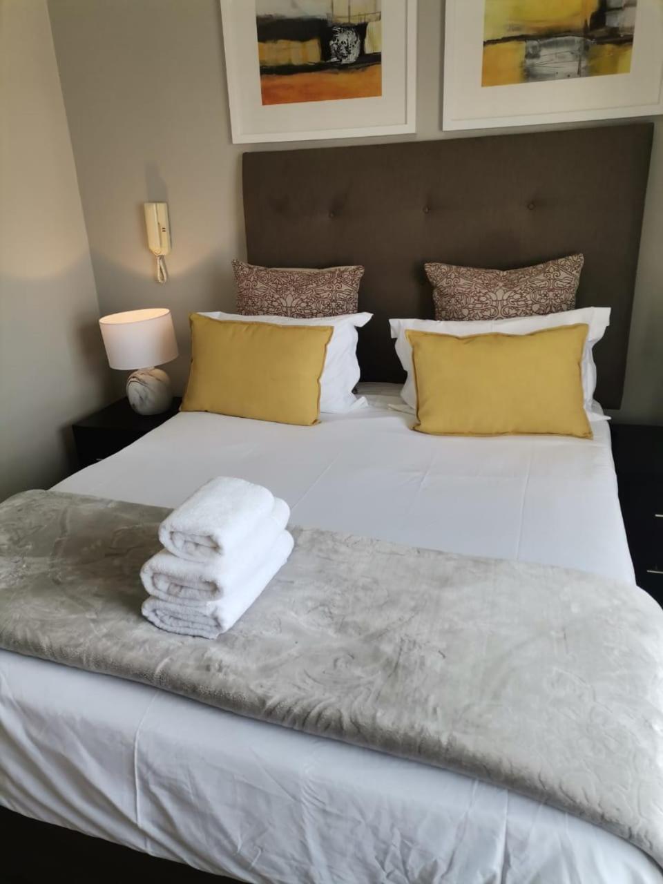 Nyumbayanga Accommodation-westpoint *