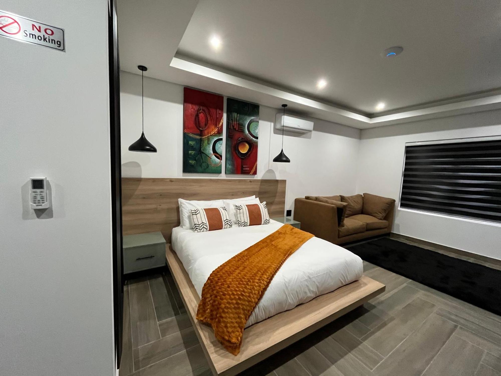 Guest house Plot 98 Johannesburg