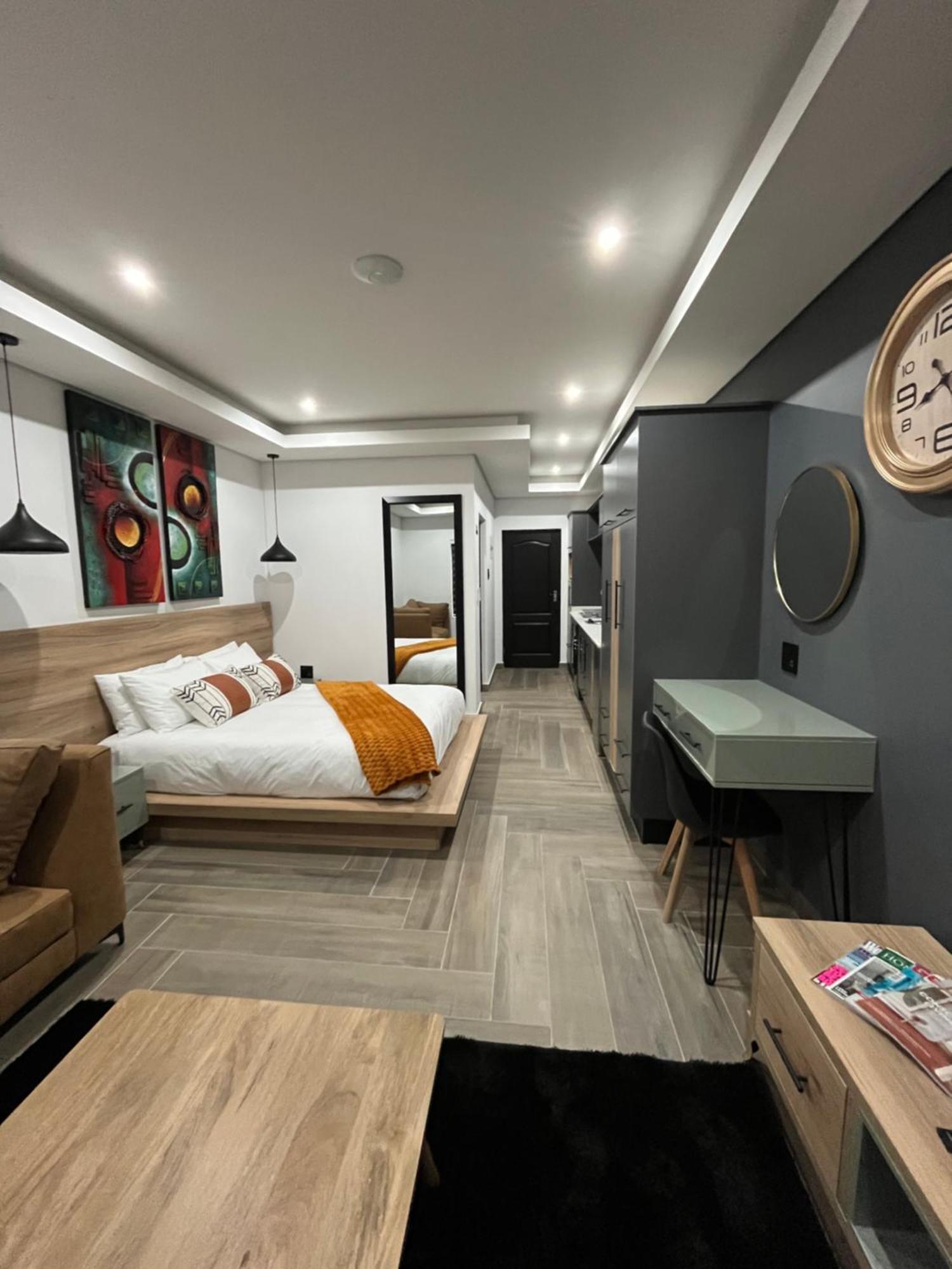 Plot 98 Guest house Johannesburg