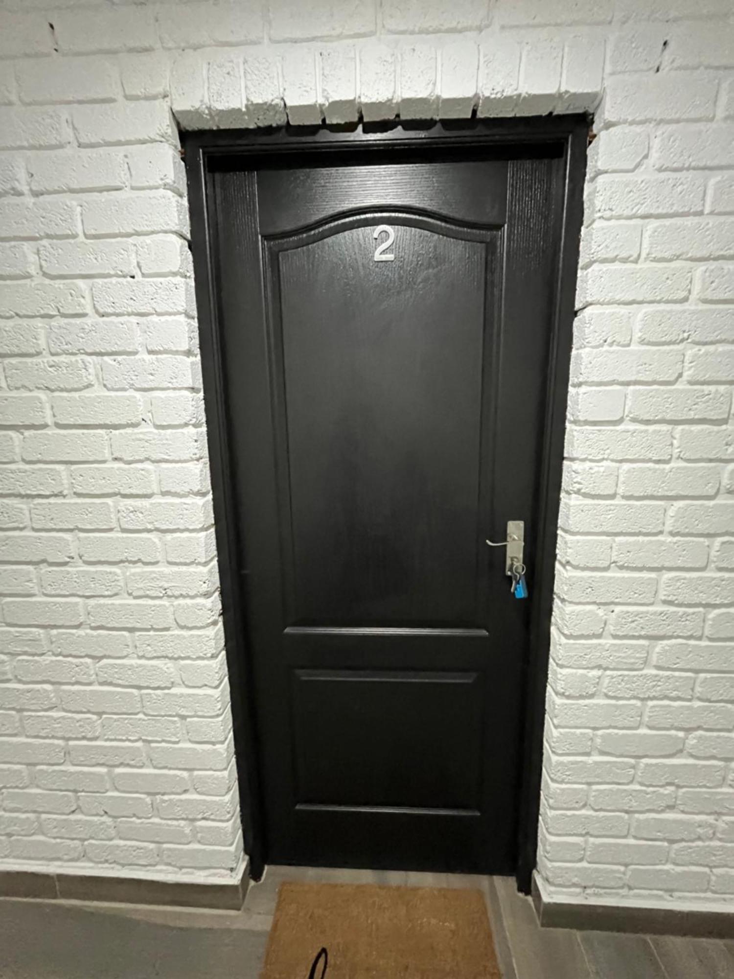 Guest house Plot 98 *