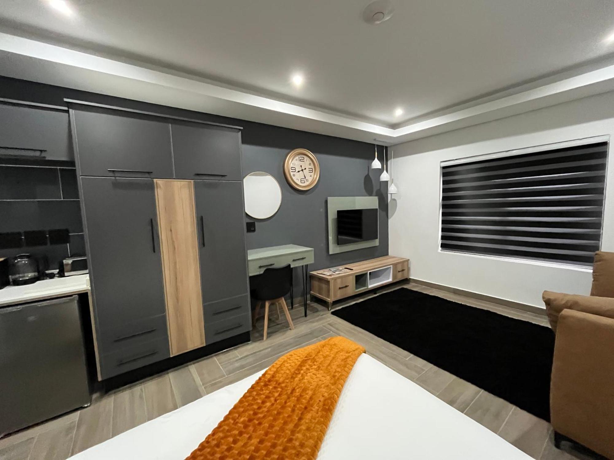 Plot 98 * Johannesburg