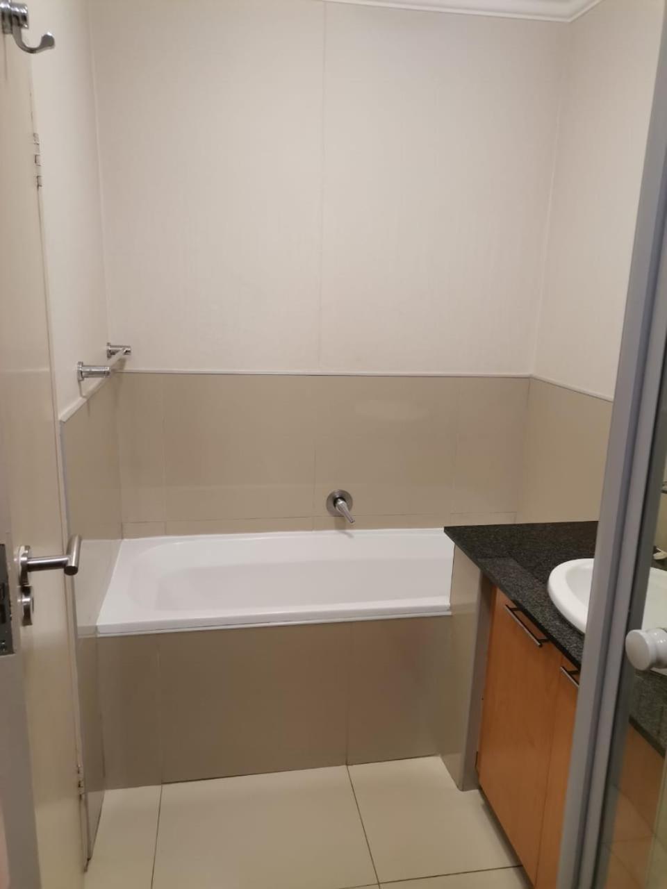 Apartment Sandton Serviced Apartments@hydro *