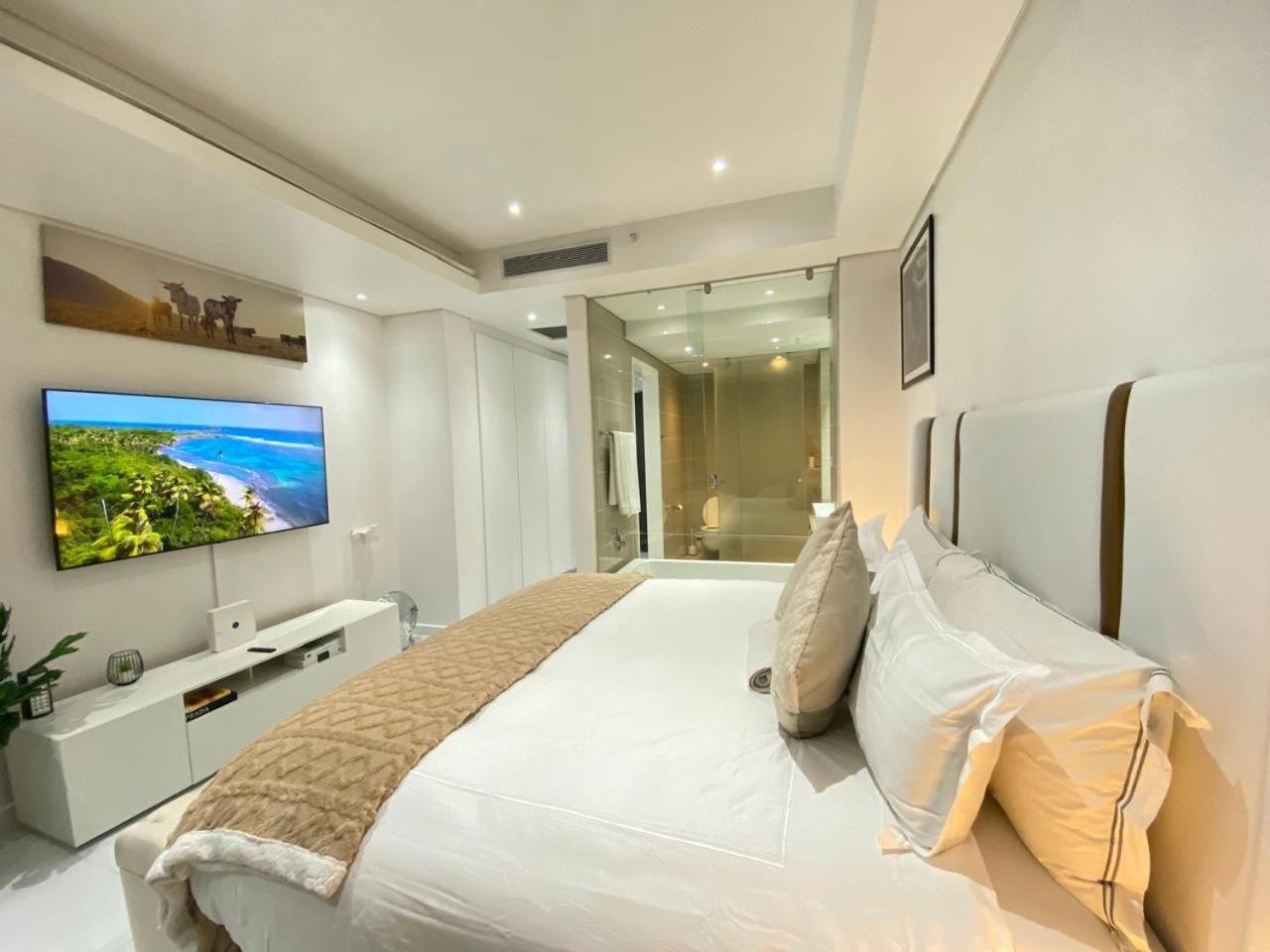 Apartamento New Revamped Luxury Suite In Sandton City *