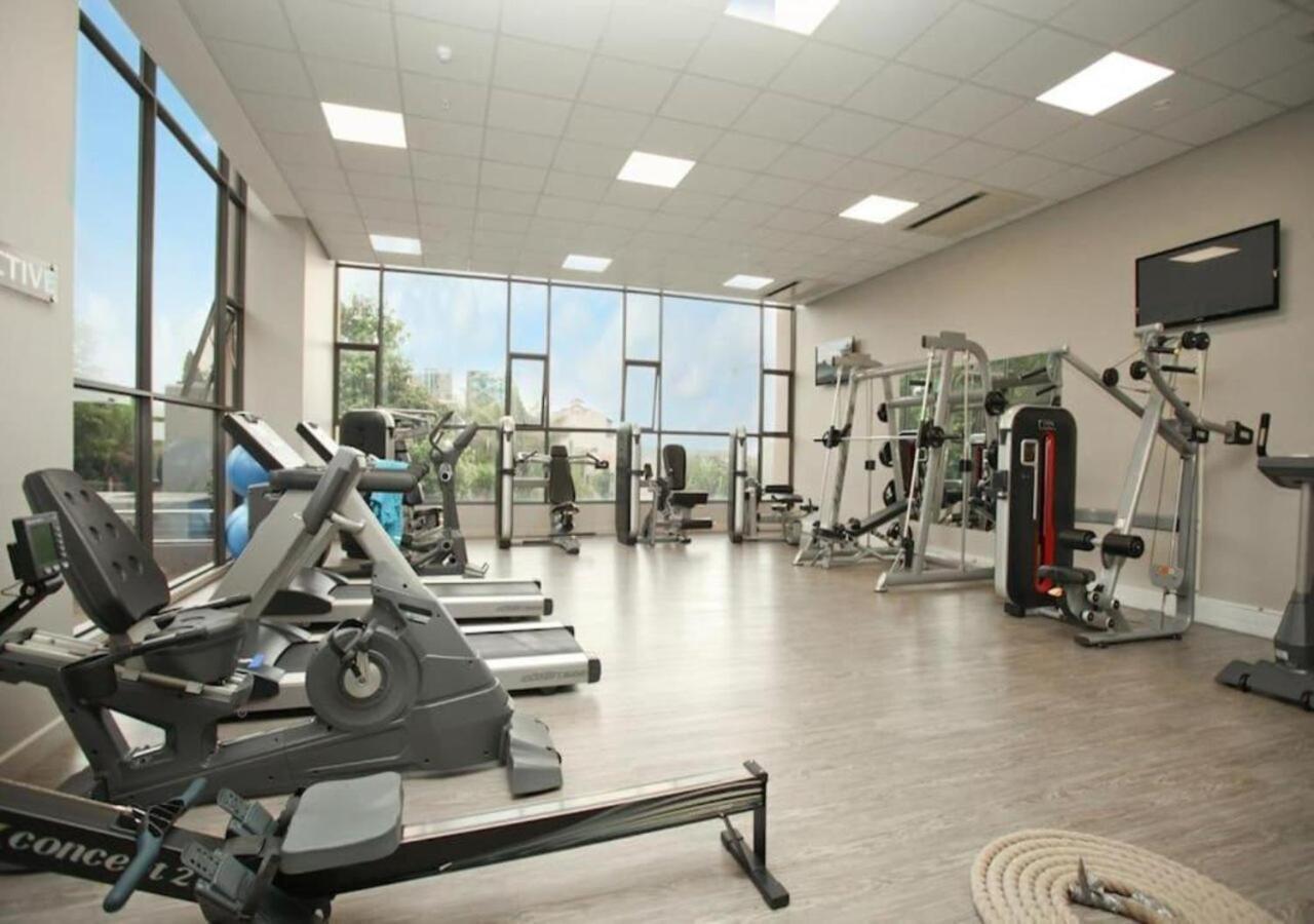 Apartamento New Revamped Luxury Suite In Sandton City *