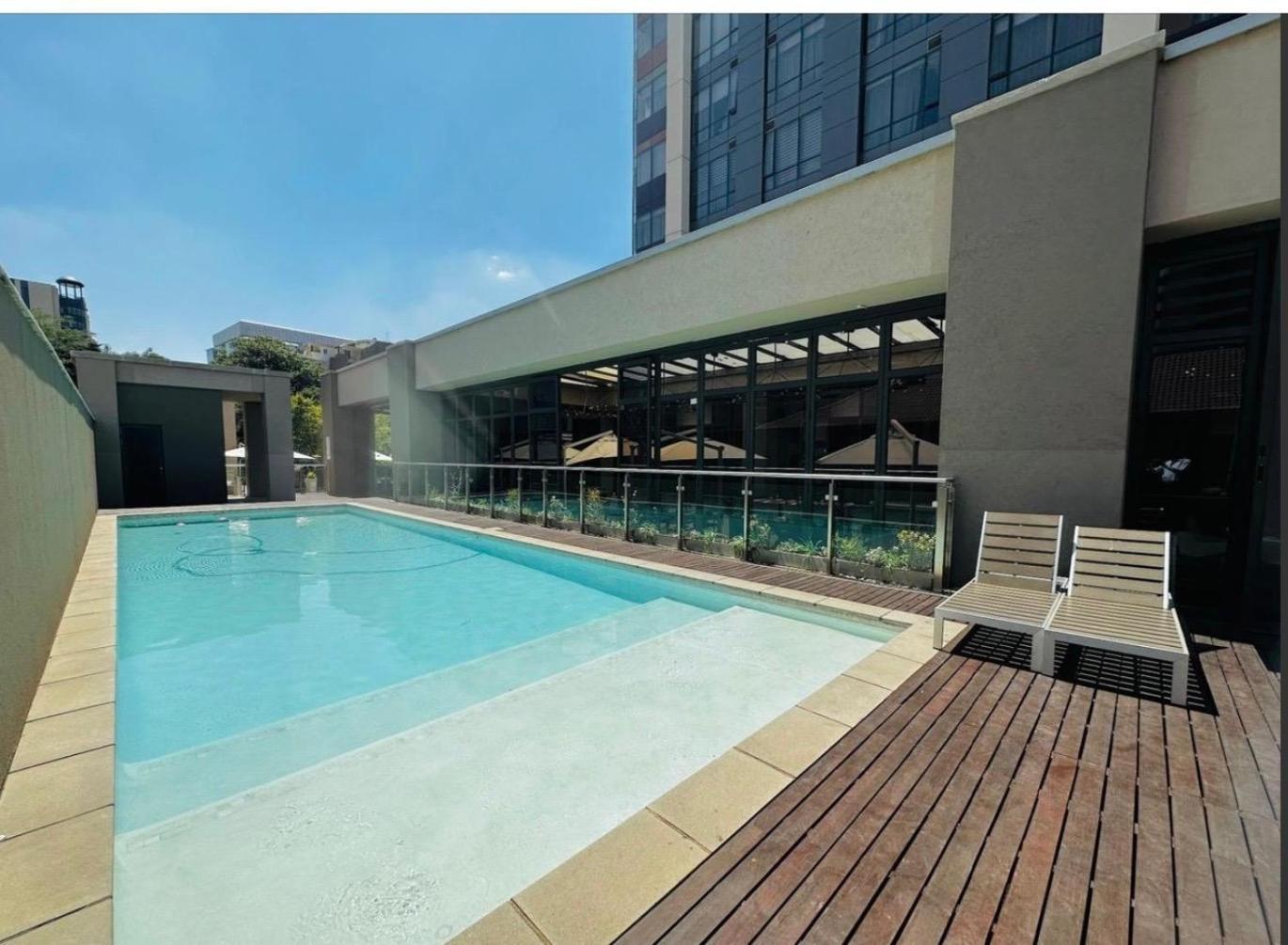 New Revamped Luxury Suite In Sandton City Apartamento *