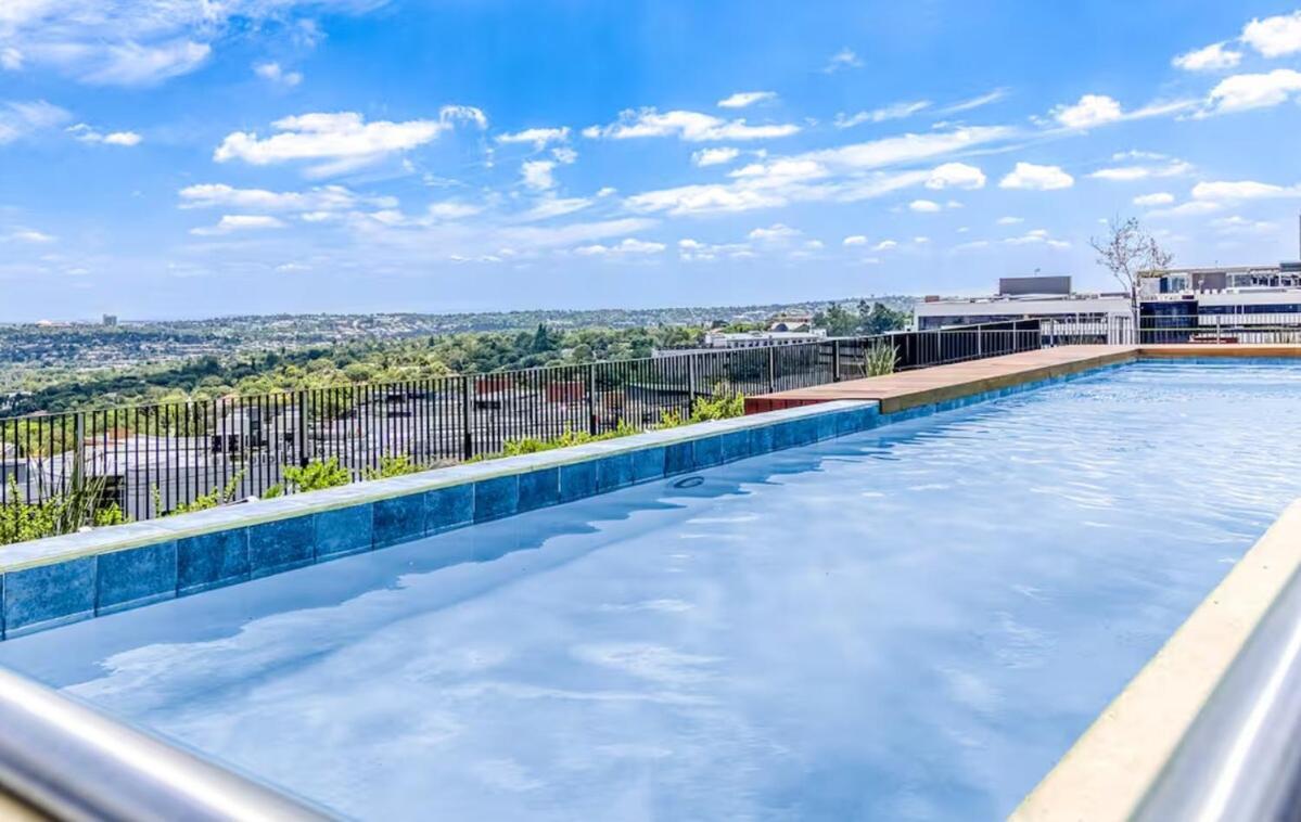 La Maison At The Lineal Sandton *