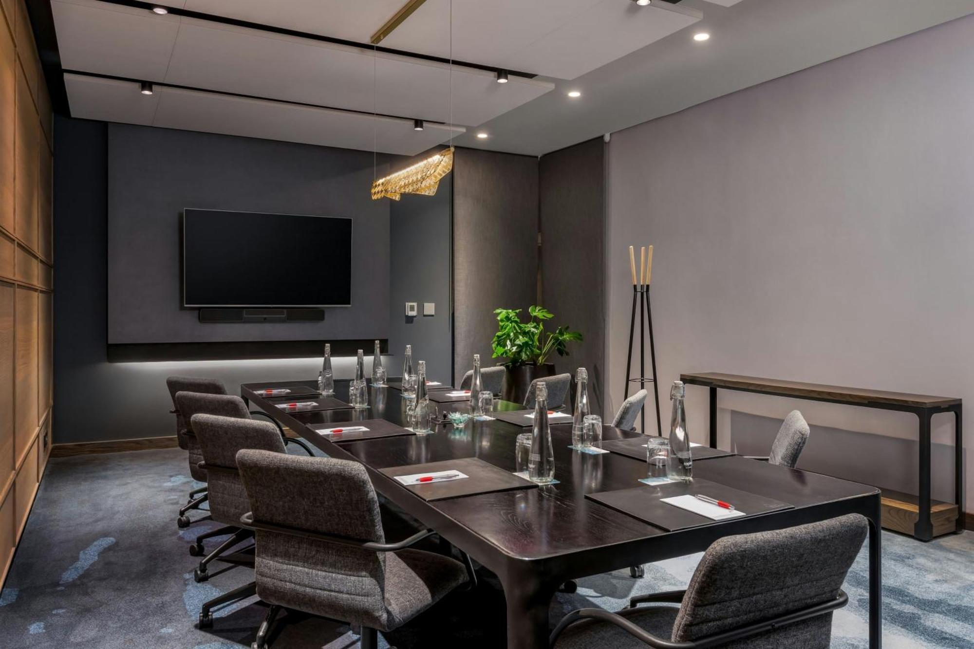 Marriott Melrose Arch 5*