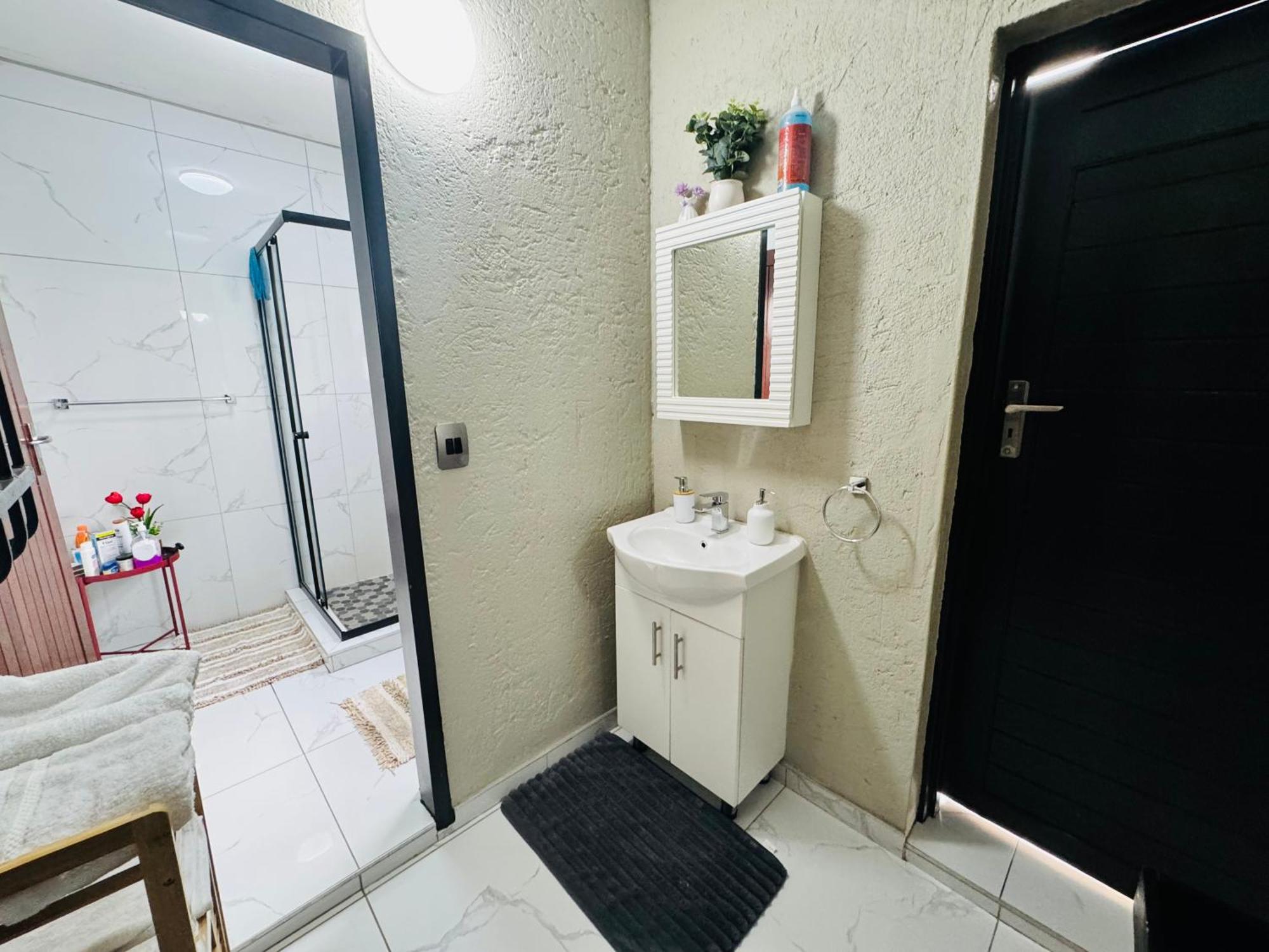 Picasso Sandton Apartamento *