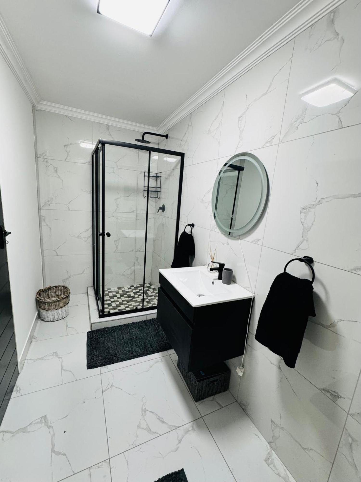Apartment Picasso Sandton - Executive *