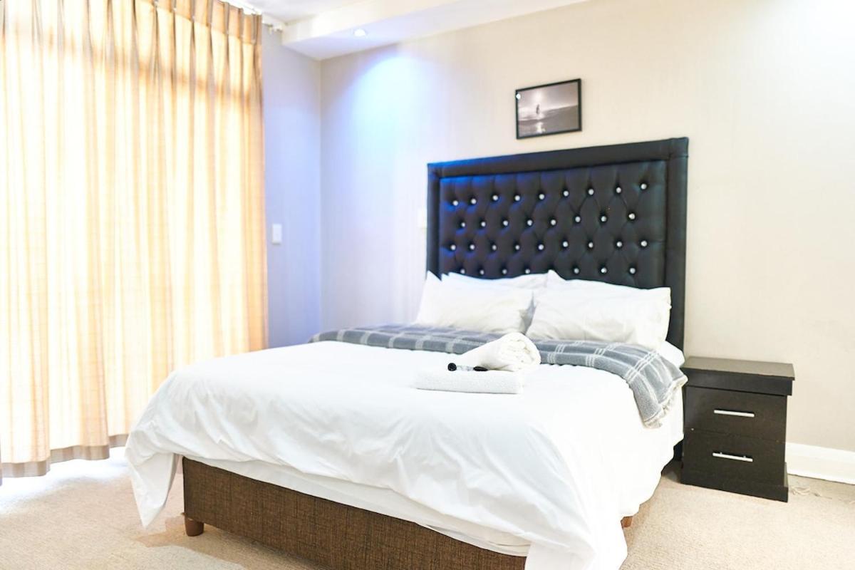 Prestige Penthouse In Sandton
