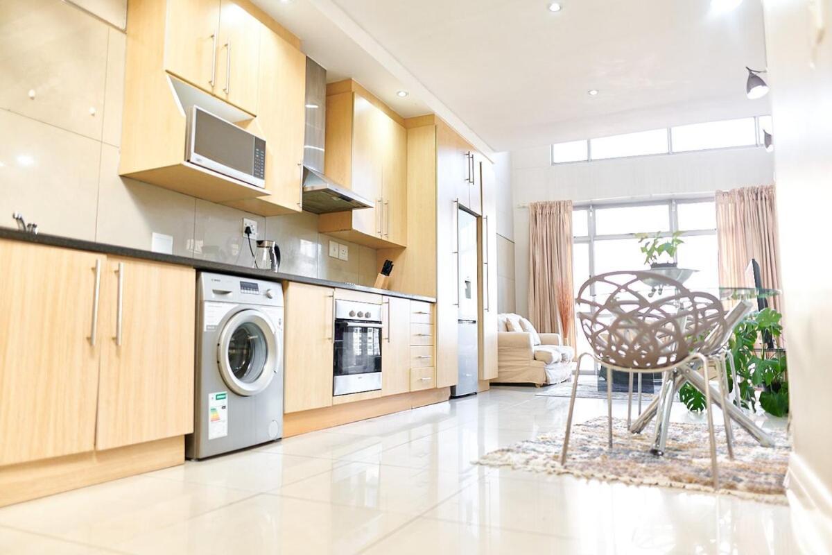 Prestige Penthouse In Sandton