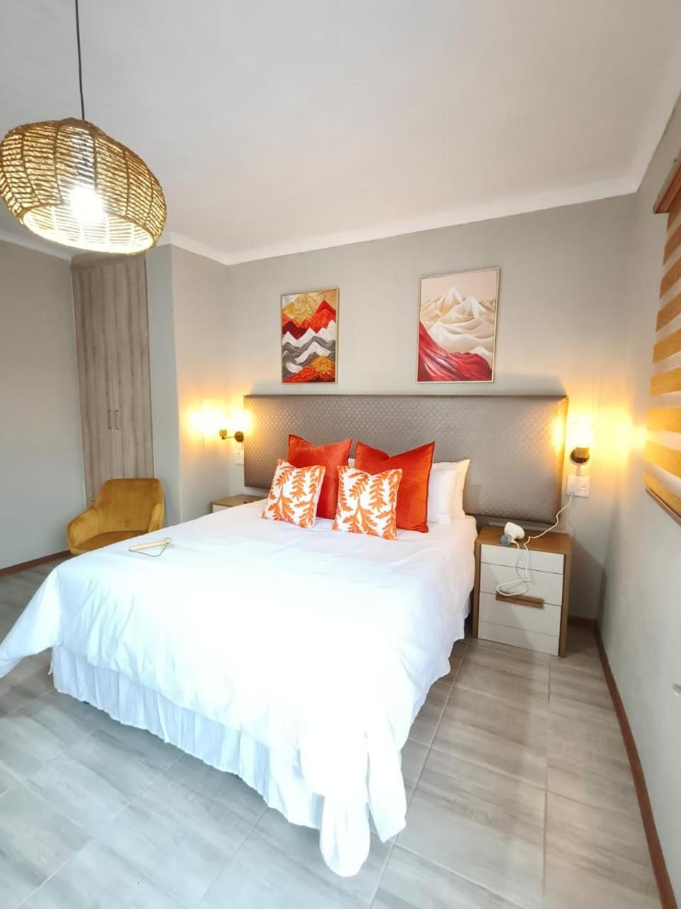 Nhà khách Nu Oasis Johannesburg