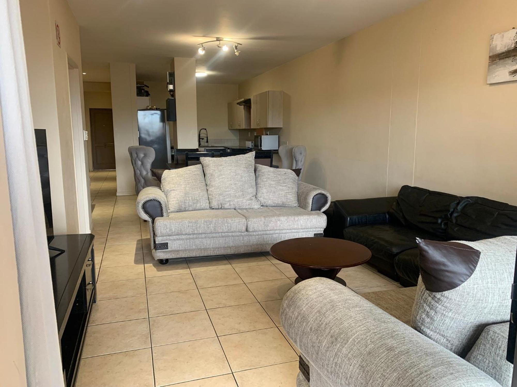 77 Grayston Dr 3 Bed In Sandton Apartment