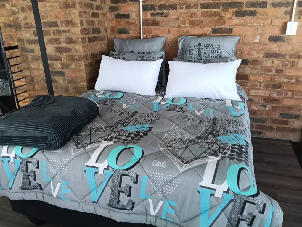 Craftsman 350 Apartment Johannesburg