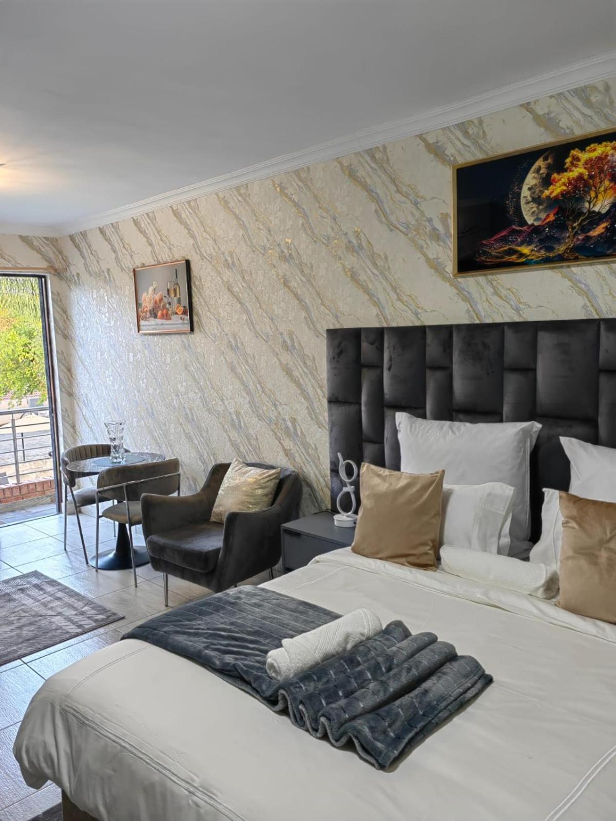 Guest house Fezeu's Place *