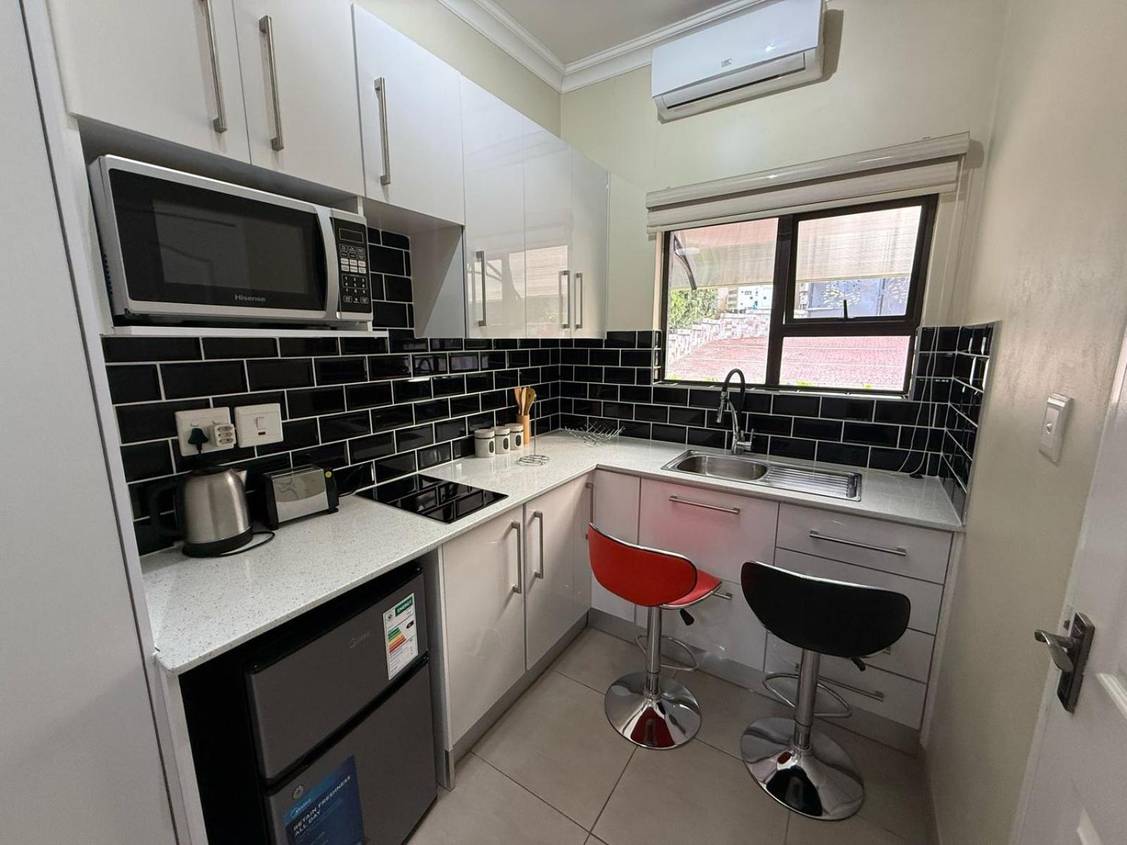 Fezeu's Place Guest house *