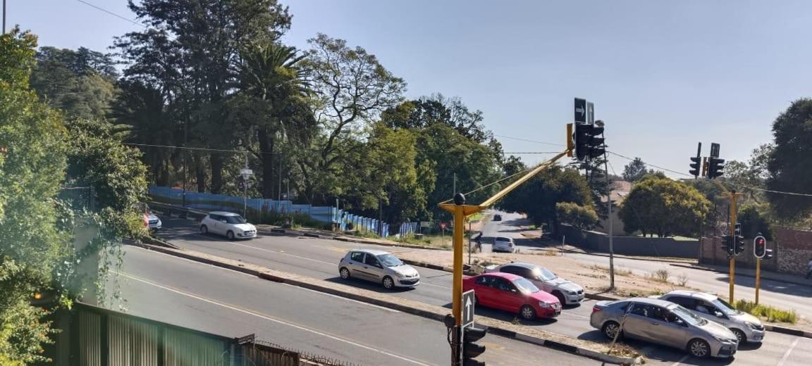 Nhà khách Gold Rush Oasis Johannesburg