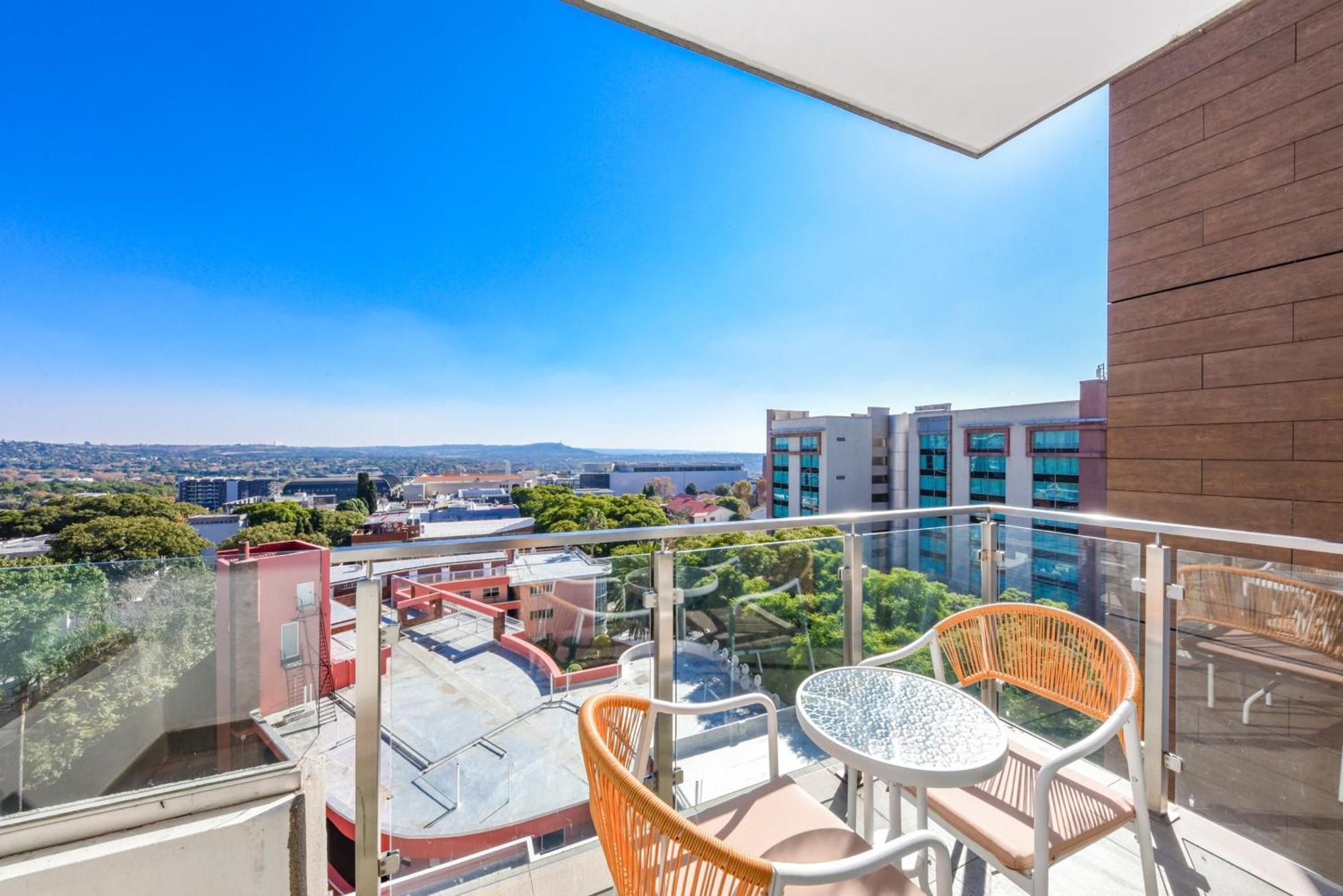 Apartment The Tyrwhitt Rosebank (adults Only)