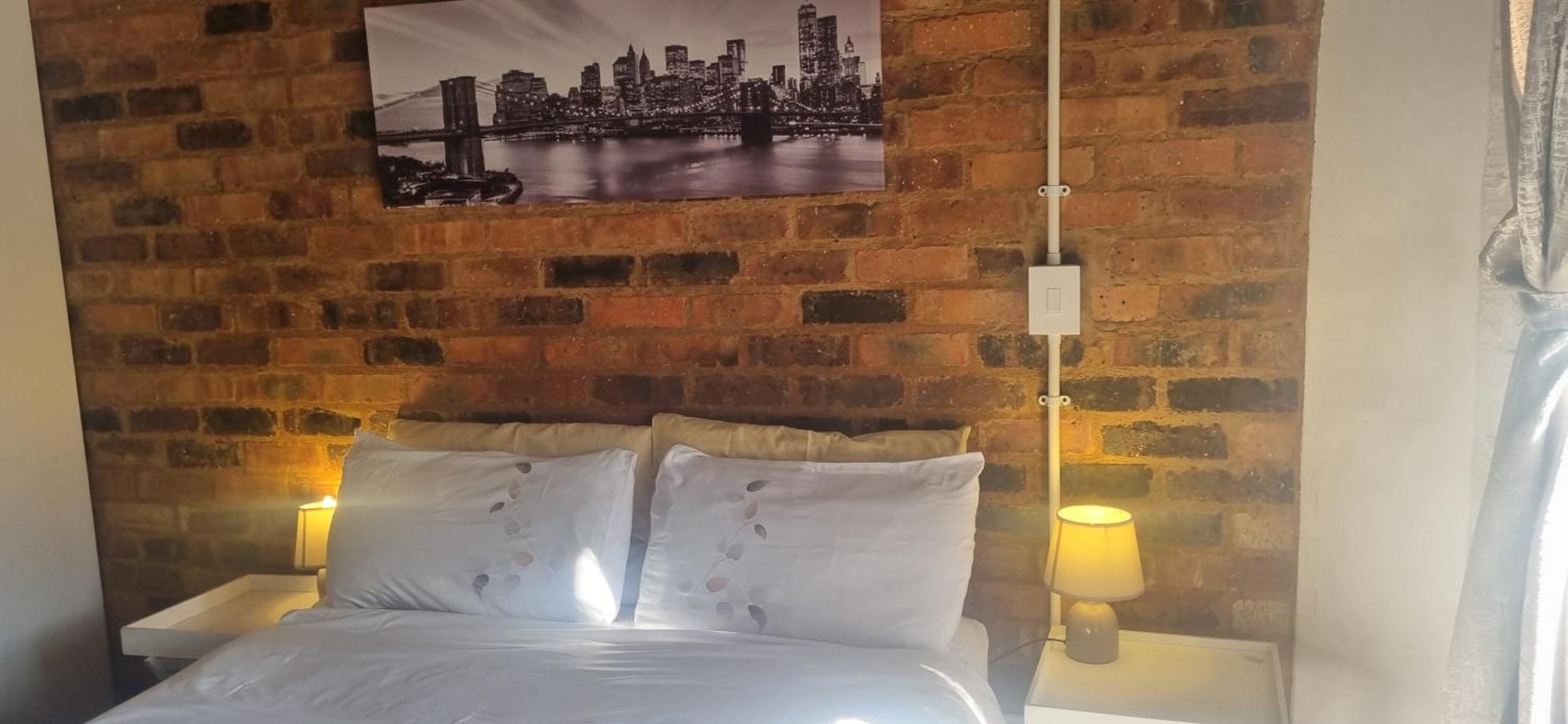 Guest house Dimpho House In Vibey Maboneng Precinct *