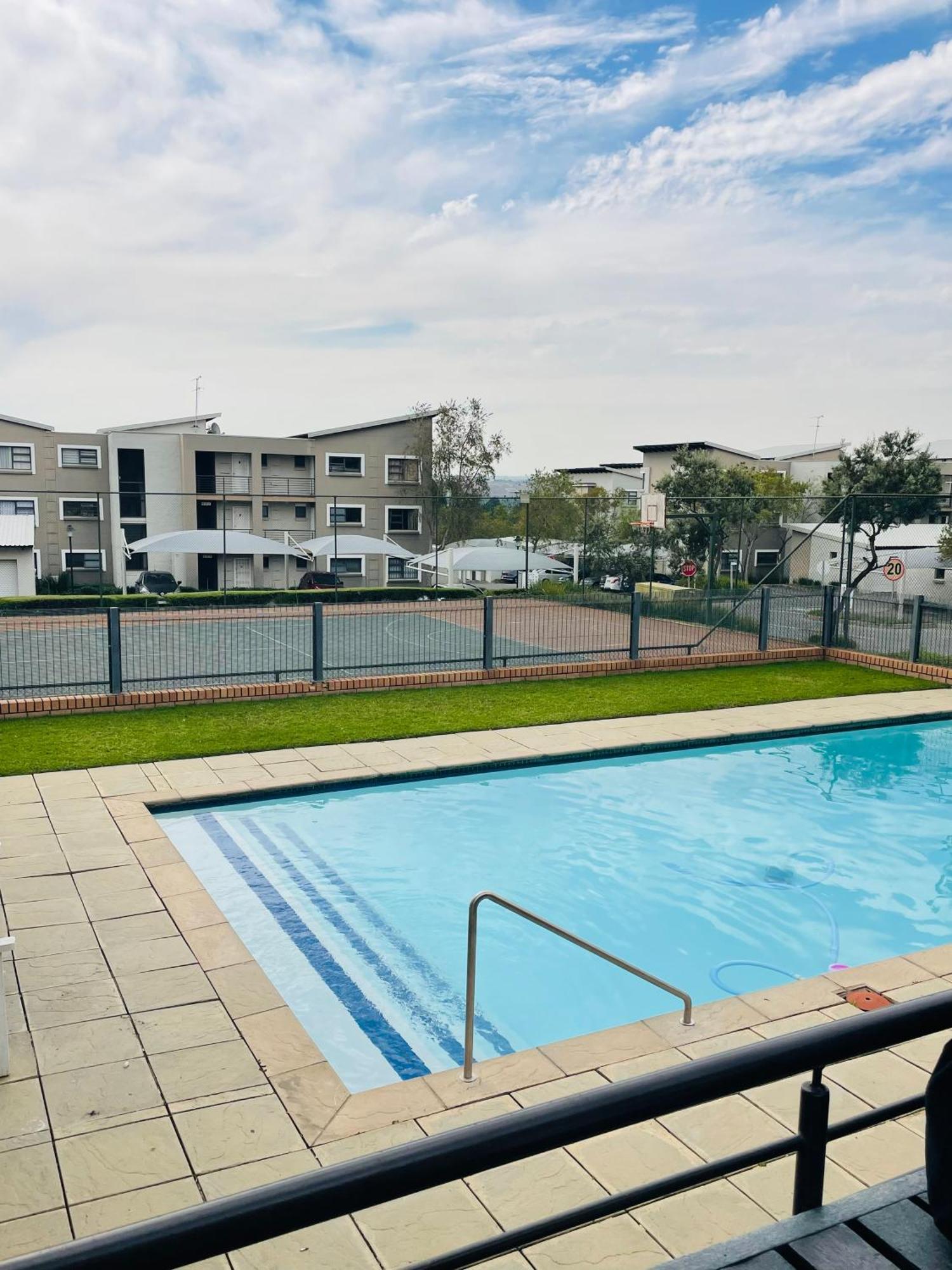 125 The Nest * Johannesburg