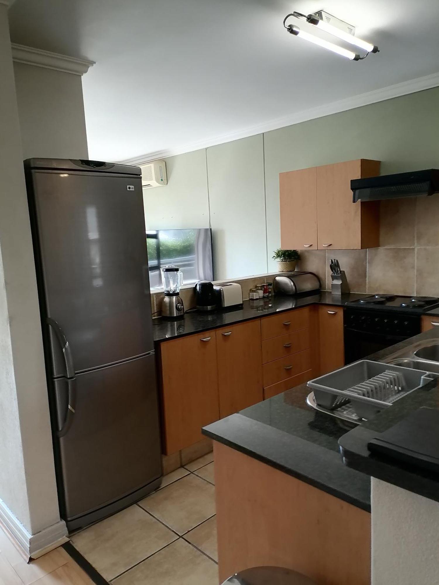 Emabheleni Executive Westpoint Apartamento Joanesburgo