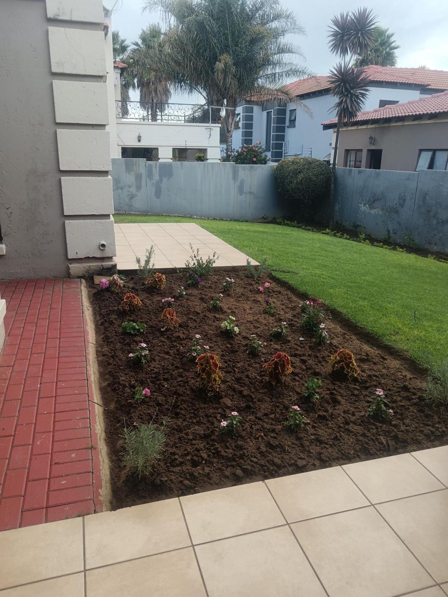 Upstairs Private Bedroom With Balcony In Ormonde * Johannesburg