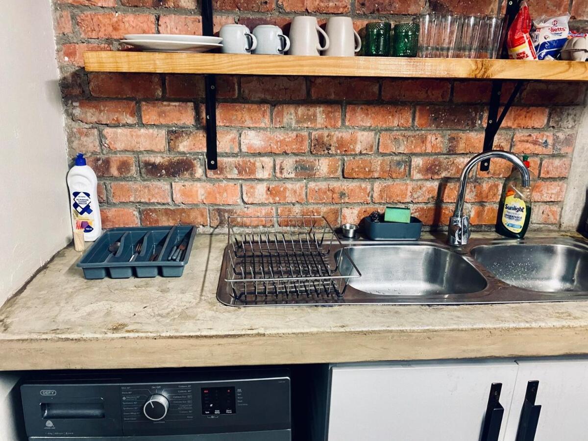 Apartment Rustic Industrial Maboneng Loft Johannesburg