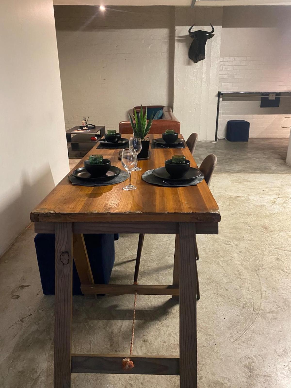 Rustic Industrial Maboneng Loft * Johannesburg