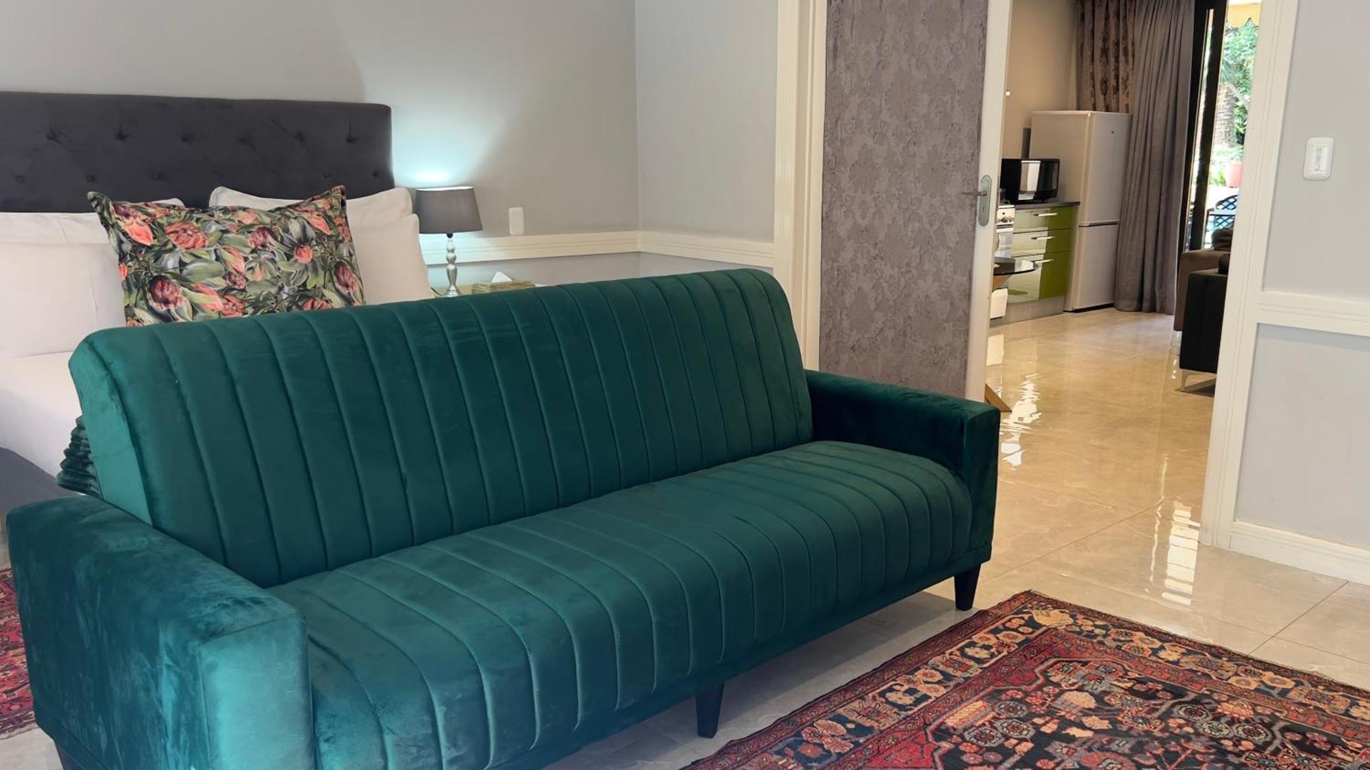 27a On Angus Guest house 4*