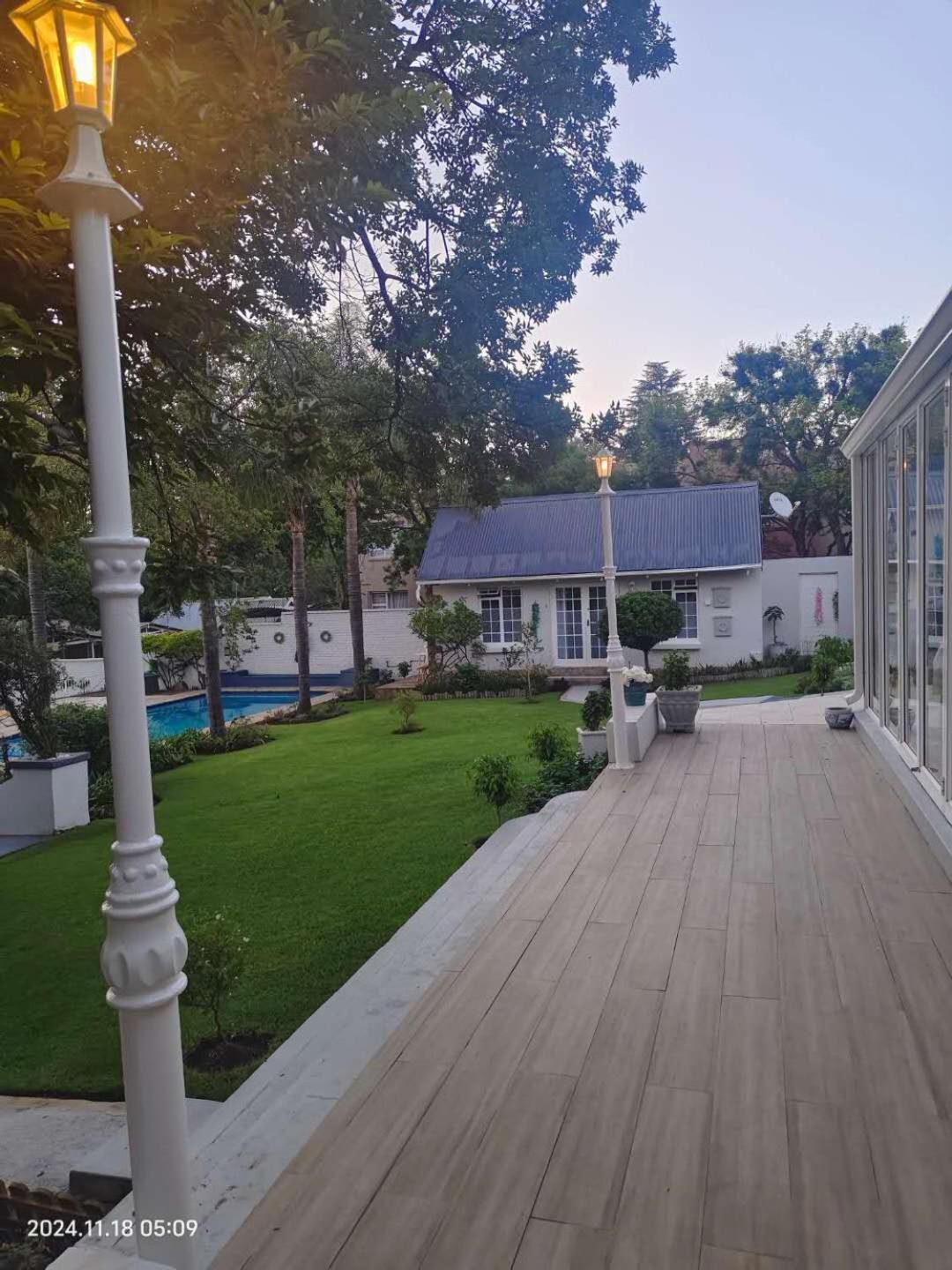 Bed & Breakfast Sandton Spring Rivonia