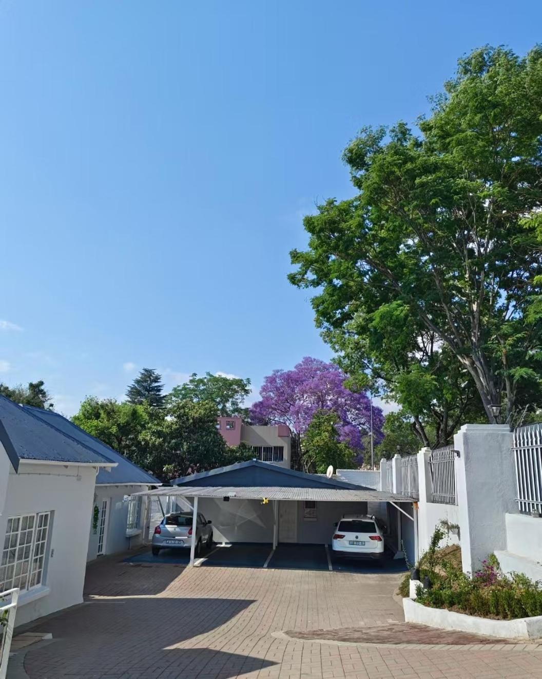 Bed & Breakfast Sandton Spring Rivonia