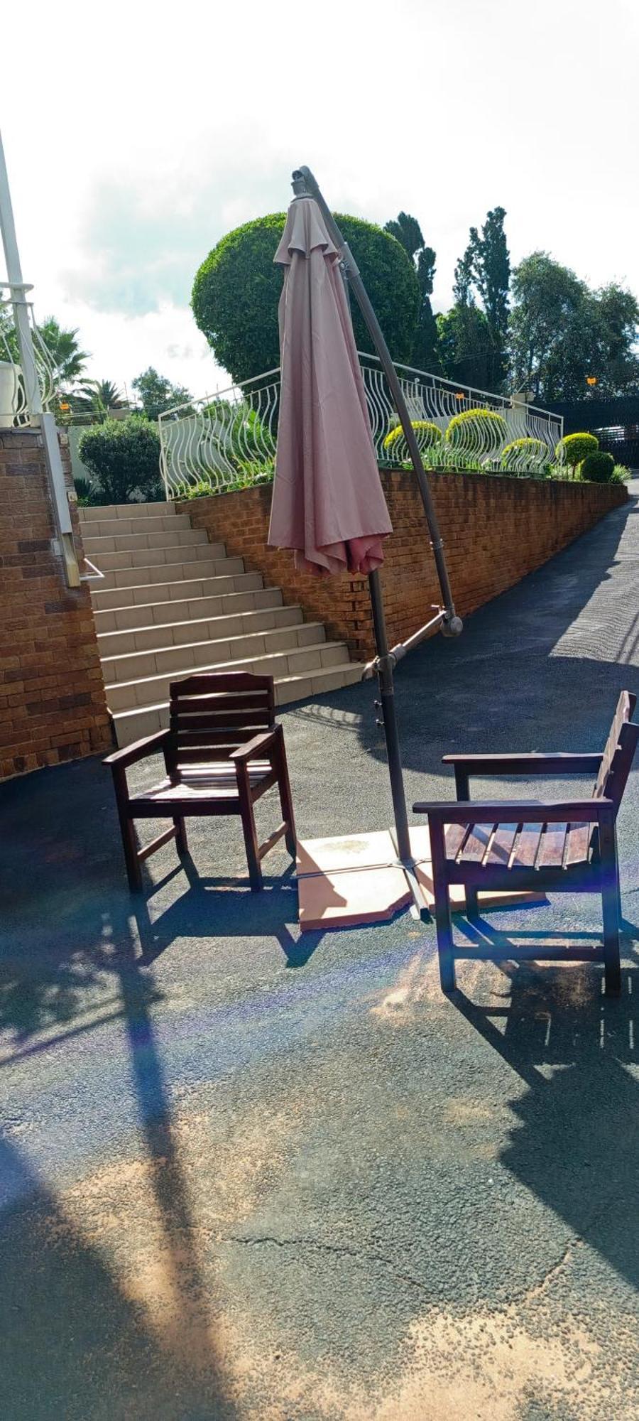 Veelux Self Catering Apartment-wifi-netflix Apartment *