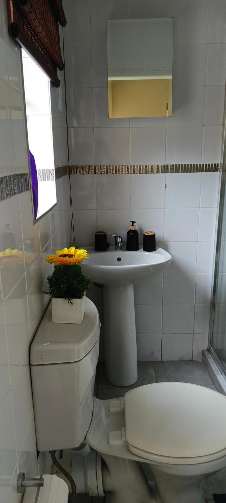 Apartment Veelux Self Catering Apartment-wifi-netflix