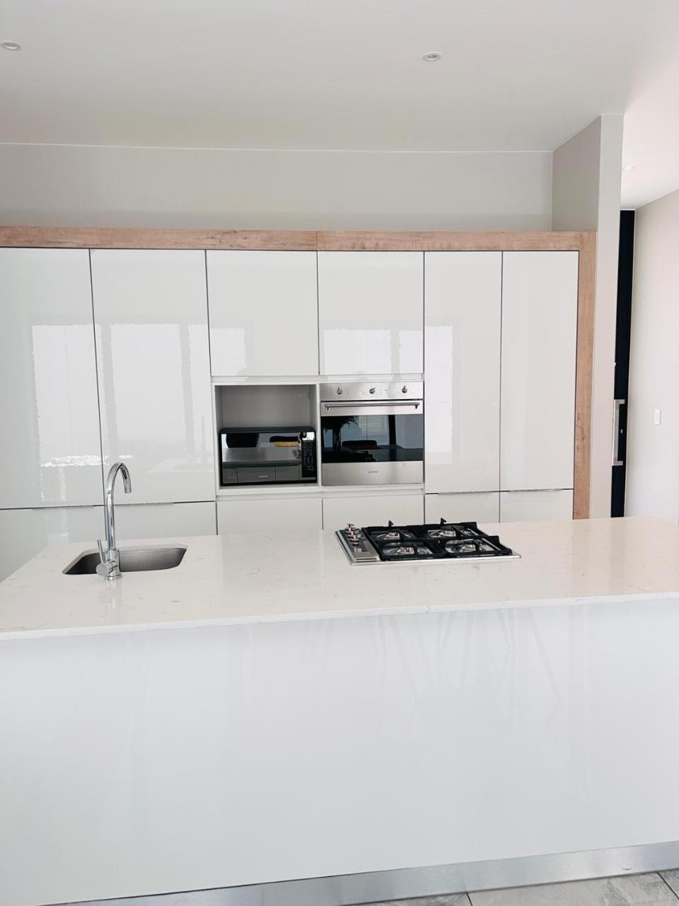 Casa de férias Prime 3 Bedroom Bryanston Townhouse In Secure Estate *
