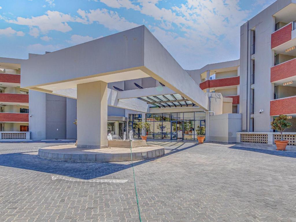 Luxury Penthouse In The Heart Of Sandton *
