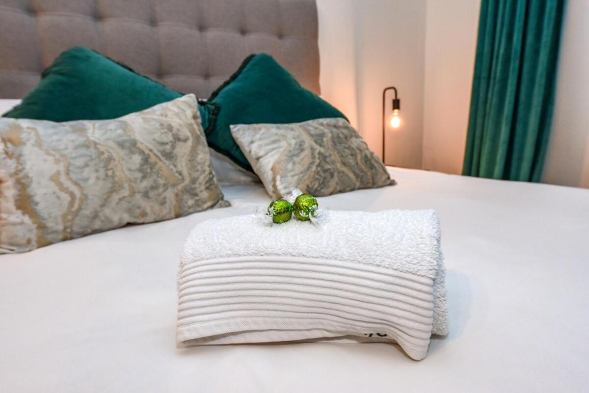 Chic With Panoramic Sandton Views Apartment *