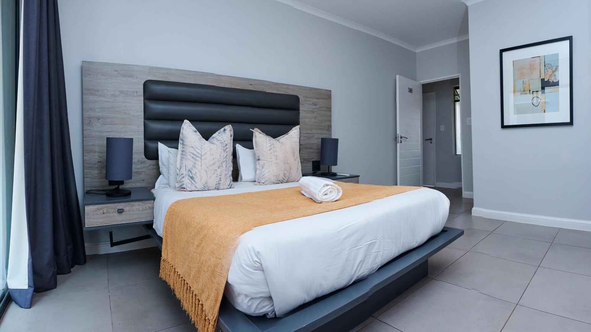 Modern 2 Bedroom Wifi Netflix *