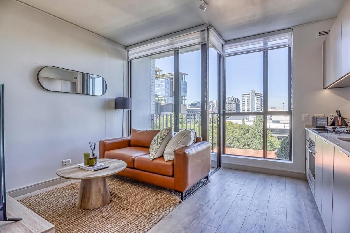 Urban Oasis At One Rosebank * Johannesburg