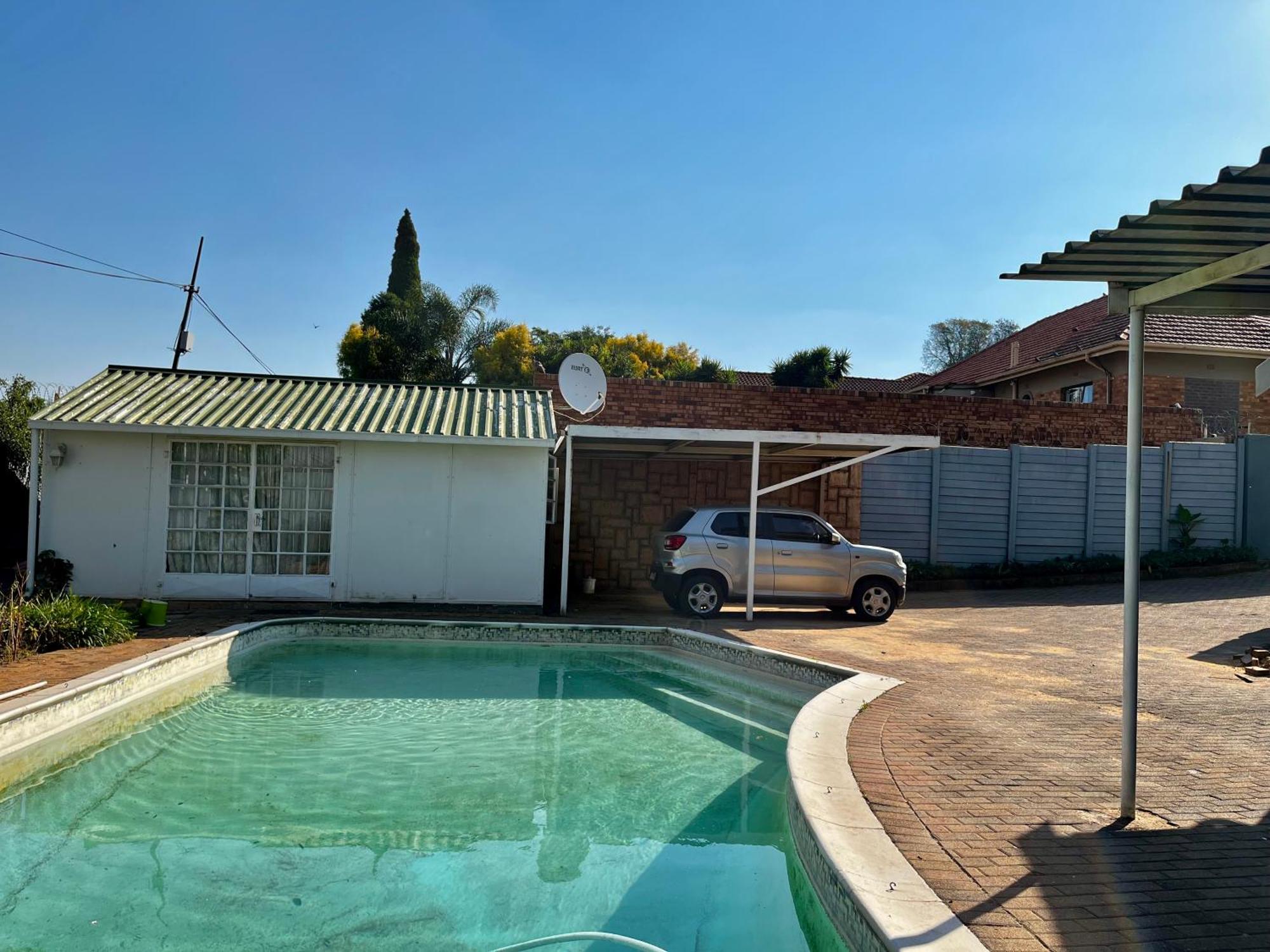 Meda * Johannesburg
