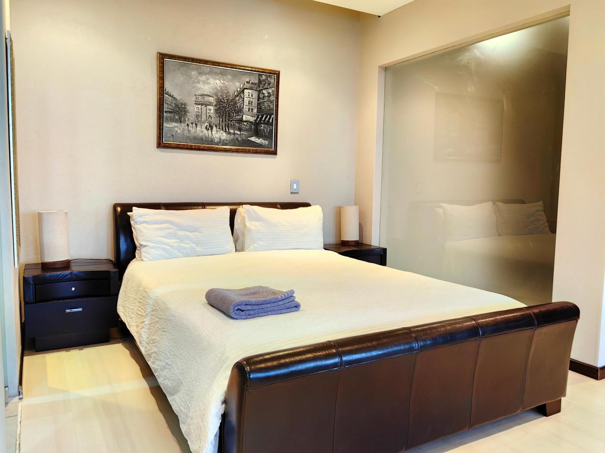 Aparthotel 4 On Pritchard Luxury *