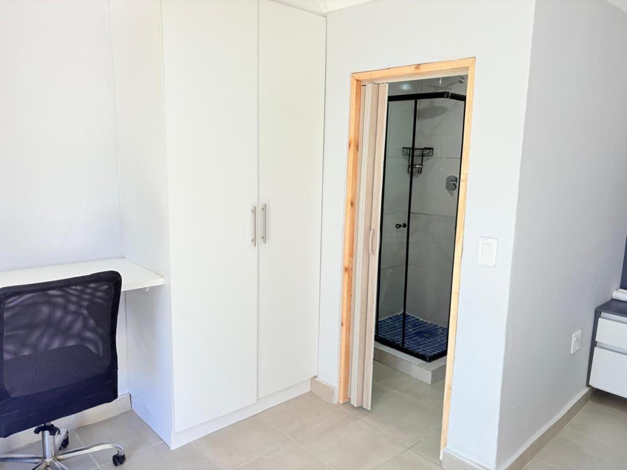 Guest house Homeaway At 66 *