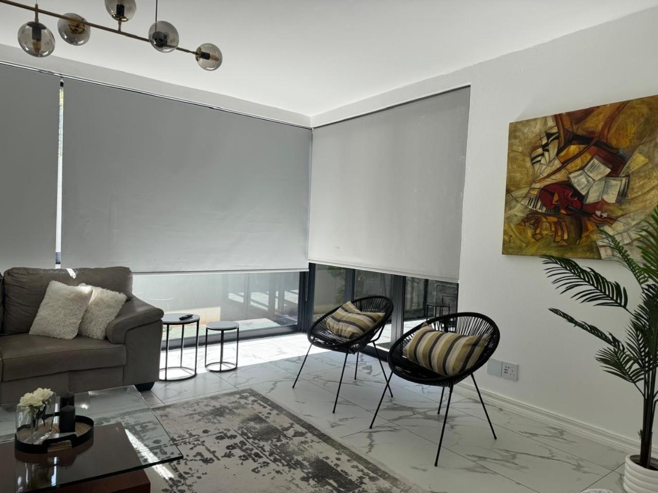 Villa Solar - Powered Bryanston Johannesburg