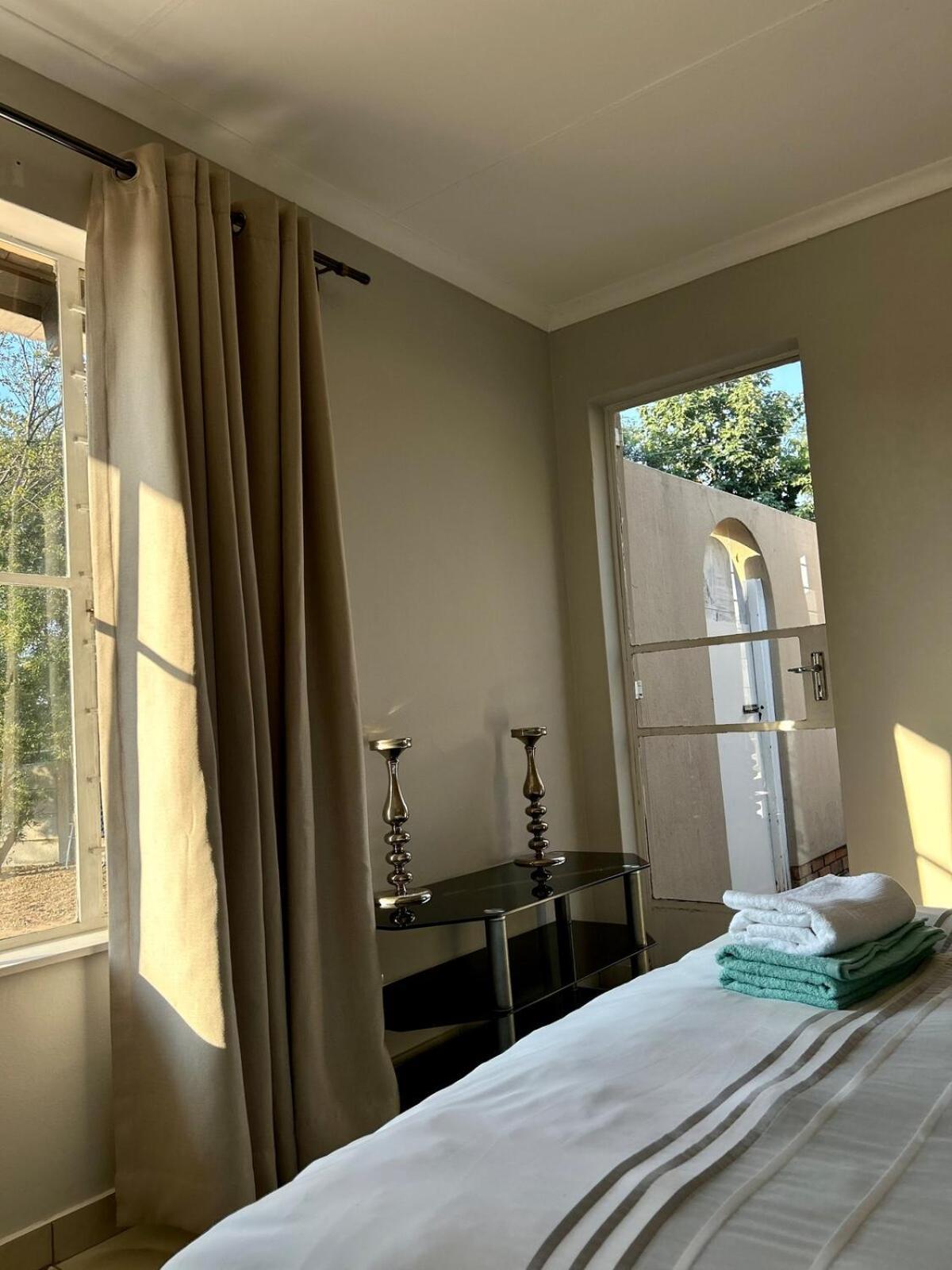 The Great Escape In Jhb North Nhà nghỉ Johannesburg