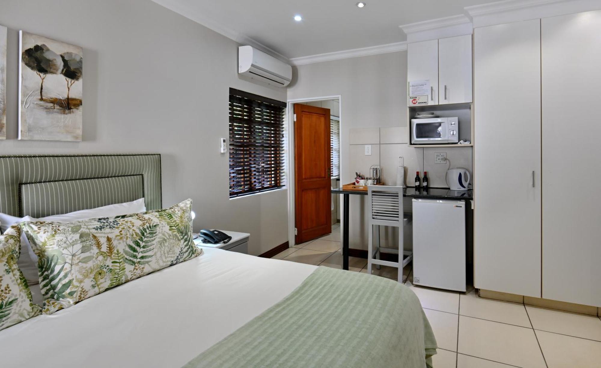 Rivonia Premier Bed & Breakfast 4*
