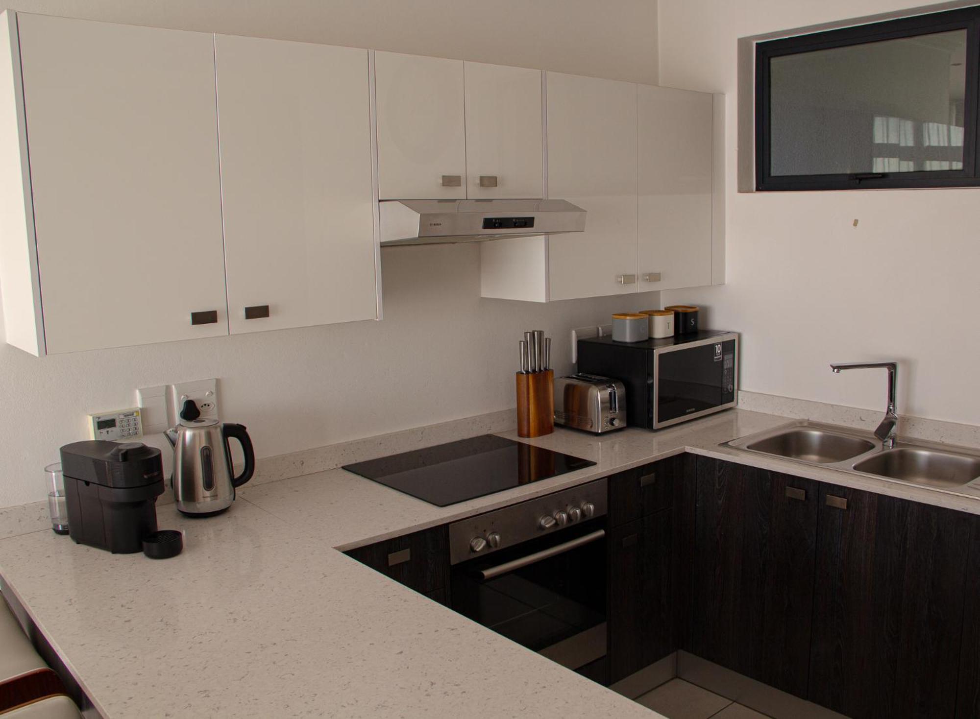 Apartment 2br-2ba - Rivonia 1 *