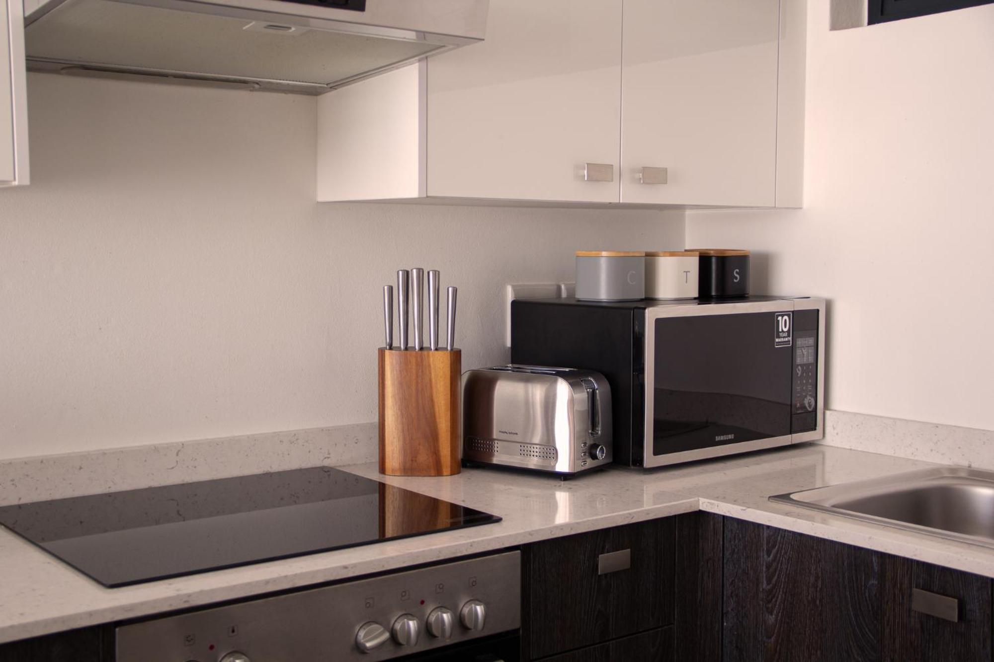 2br-2ba - Rivonia 1